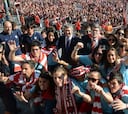 10.000 personas arropan a las campeonas del Athletic