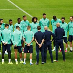 Las imágenes del entrenamiento del Real Madrid en Estambul