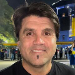 Un mundialista con la Roja llegó al estadio de Boca y dejó esta frase sobre Vidal