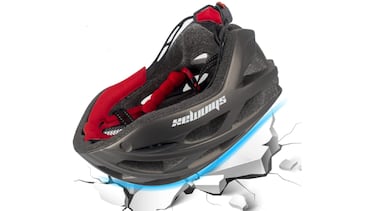 Tenemos un casco de bicicleta con visera compatible con gafas, luces led de señalización y en 12 colores