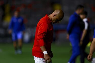 El regreso que no fue: ‘Chicharito’ decepciona con Chivas