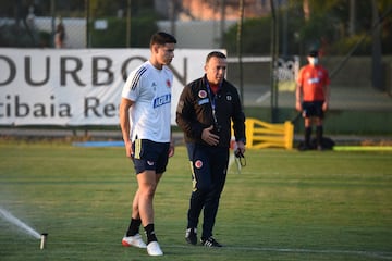 A lo largo del fin de semana, Gustavo Cuellar, Víctor Cantillo y Miguel Ángel Borja se sumaron a James y Vargas en la concentración.