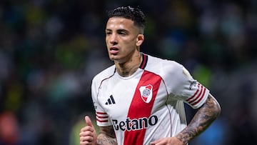 SAO PAULO, BRAZIL - SEPTEMBER 24: Kevin Castaño of River Plate looks on during the Copa CONMEBOL Libertadores 2025 Quarter-final second-leg match between Palmeiras and River Plate at Allianz Parque on September 24, 2025 in Sao Paulo, Brazil. (Photo by Riquelve Nata/Sports Press Photo/Getty Images)