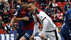 De Tom&aacute;s, durante el partido del Rayo contra el Huesca.