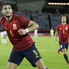 El eterno debate del 'nueve'