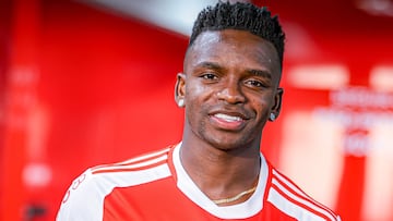 Johan Carbonero, extremo colombiano del Inter de Porto Alegre