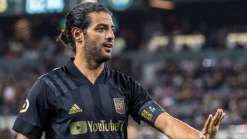 El capit&aacute;n de LAFC podr&iacute;a regresar a las canchas este domingo y lo har&iacute;a con un nuevo peinado. Vela mostr&oacute; su look en el entrenamiento.