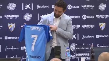 Con la '7': así fue presentado Manuel Iturra en Málaga