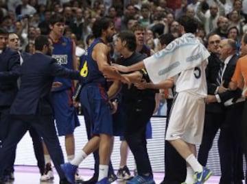 Al final del partido se vivieron situaciones tensas entre los dos equipos