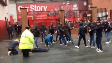 Fights break out between Liverpool and Roma fans at Anfield