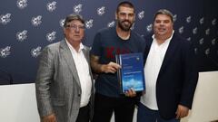 Víctor Valdés vuelve al Barça: entrenará al Juvenil A