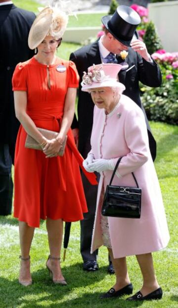 Sombreros imposibles y mucho glamour en Ascot