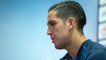 Enzo Roco en conferencia de prensa de Cruz Azul 