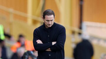 WOLVERHAMPTON, ENGLAND - APRIL 08: Frank Lampard, Caretaker Manager of Chelsea, reacts during the Premier League match between Wolverhampton Wanderers and Chelsea FC at Molineux on April 08, 2023 in Wolverhampton, England. (Photo by Eddie Keogh/Getty Images)