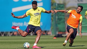 ARAUJO  Y LUIS SUAREZ 