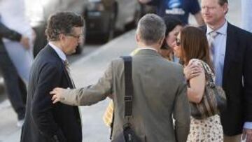 <b>SIGUEN... </b>Por ahora. Ruiz, Camarena y Alvargonz¨¢lez alargan a petici¨®n de Mar Hern¨¢ndez su mandato.
