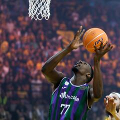 Yankuba Sima, sigue el trasvase Unicaja-Valencia