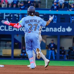 Blue Jays apalean a los Yankees y se consolidan en el Este de la Americana