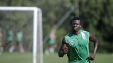 Nosa, durante la pretemporada con el Betis este verano.