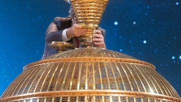 Preparación del bombo antes de la celebración del Sorteo Extraordinario de la Lotería de Navidad 2024.