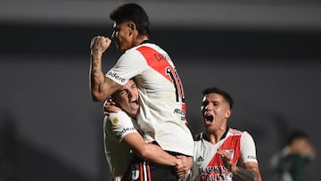 Jorge Carrascal anota golazo en victoria de River Plate