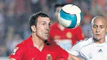 <b>QUIERE IRSE. </b>David Cuéllar jugando contra el Real Madrid la pasada temporada en Primera.