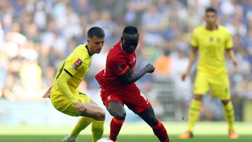 Soccer Football - FA Cup - Final - Chelsea v Liverpool - Wembley Stadium, London, Britain - May 14, 2022 Liverpool's Sadio Mane in action with Chelsea's Mason Mount REUTERS/Hannah Mckay