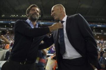 Saludo entre Quique Sánchez Flores y Zidane.

