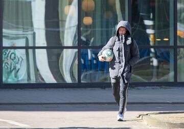 De Jong aprovechó para entrenarse en Holanda... hasta que le dejaron