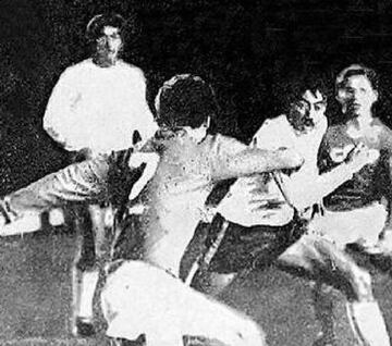 El 26 de septiembre de 1973, Chile rescató un empate sin goles ante la Unión Soviética en Moscú. El partido no se grabó y sólo quedaron un puñado de fotos para la historia.