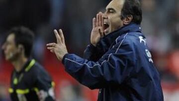 <b>GRAN ARRANQUE. </b>Los jugadores de la Real han vuelto a Primera con brillantez.