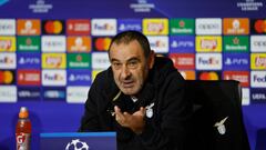 Lazio's Italian headcoach Maurizio Sarri gestures during a press conference on the eve of their UEFA Champions League group E football match against Club Atletico de Madrid at the Metropolitano stadium in Madrid on December 12, 2023. (Photo by OSCAR DEL POZO / AFP)