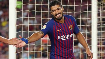 Suárez, inicio entre sospechas