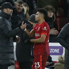 Klopp destaca la inteligencia de Luis Díaz tras vencer a Leicester