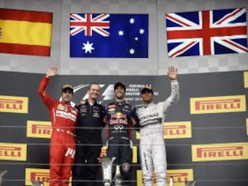 Fernando Alonso, Paul Monaghan, Daniel Ricciardo y Lewis Hamilton. 