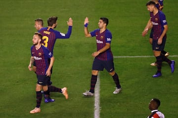 Luis Suárez opens the scoring. Min.10