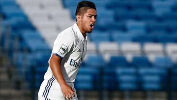 El Castilla se hace fuerte en casa con otra perla de Sergio Díaz