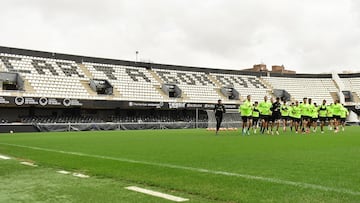 El Cartagena puede certificar su descenso de categoría..