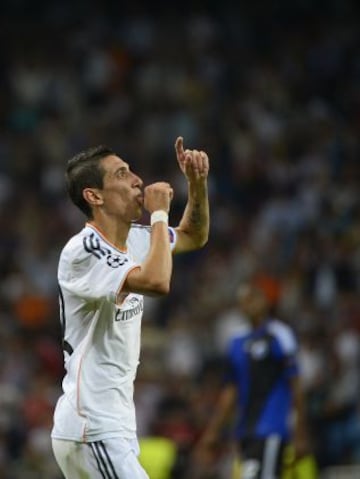 Di Maria celebra su primer gol del partido.