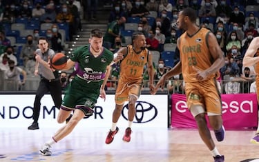 El Unicaja se revitaliza a costa de un Betis que se hunde