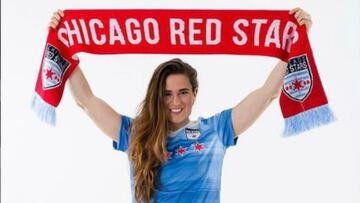 La futbolista estadounidense de 26 años de edad, ha sido obligada a retirarse de las canchas por cuestiones de salud, actualmente participaba en la NWSL.
