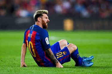 Messi injury flares up again, goes off in 59th minute v Atlético