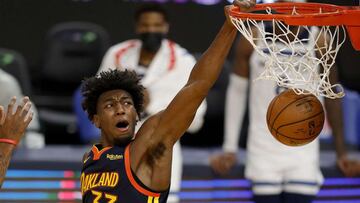 Wiseman ya ruge en los Warriors