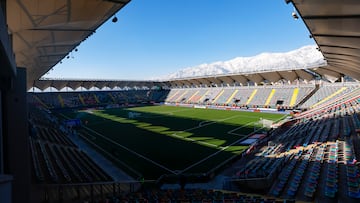 El Bicentenario de La Florida llega a su partido 50 del año y lo celebra por primera vez junto a la Roja