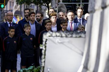 Laura Rafols, Sergi Roberto y Josep Maria Bartomeu.
