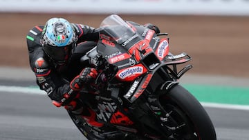 Cuarto con remontada de Bezzecchi al esprint.