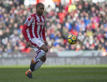 Trayectoria: Glen Johnson, West Ham United, Chelsea FC, Portsmouth FC, Liverpool FC, Stoke City FC