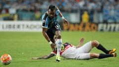 Gremio y San Lorenzo empataron 1-1 en Porto Alegre. 