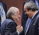 Platini amenazó a Joseph Blatter con la cárcel si no se retiraba