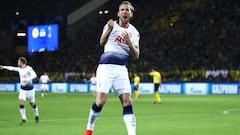Pochettino hails Kane and Lloris hitting club milestones